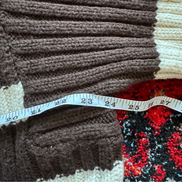 Zara Brown & Cream Sweater - Picture 14 of 14